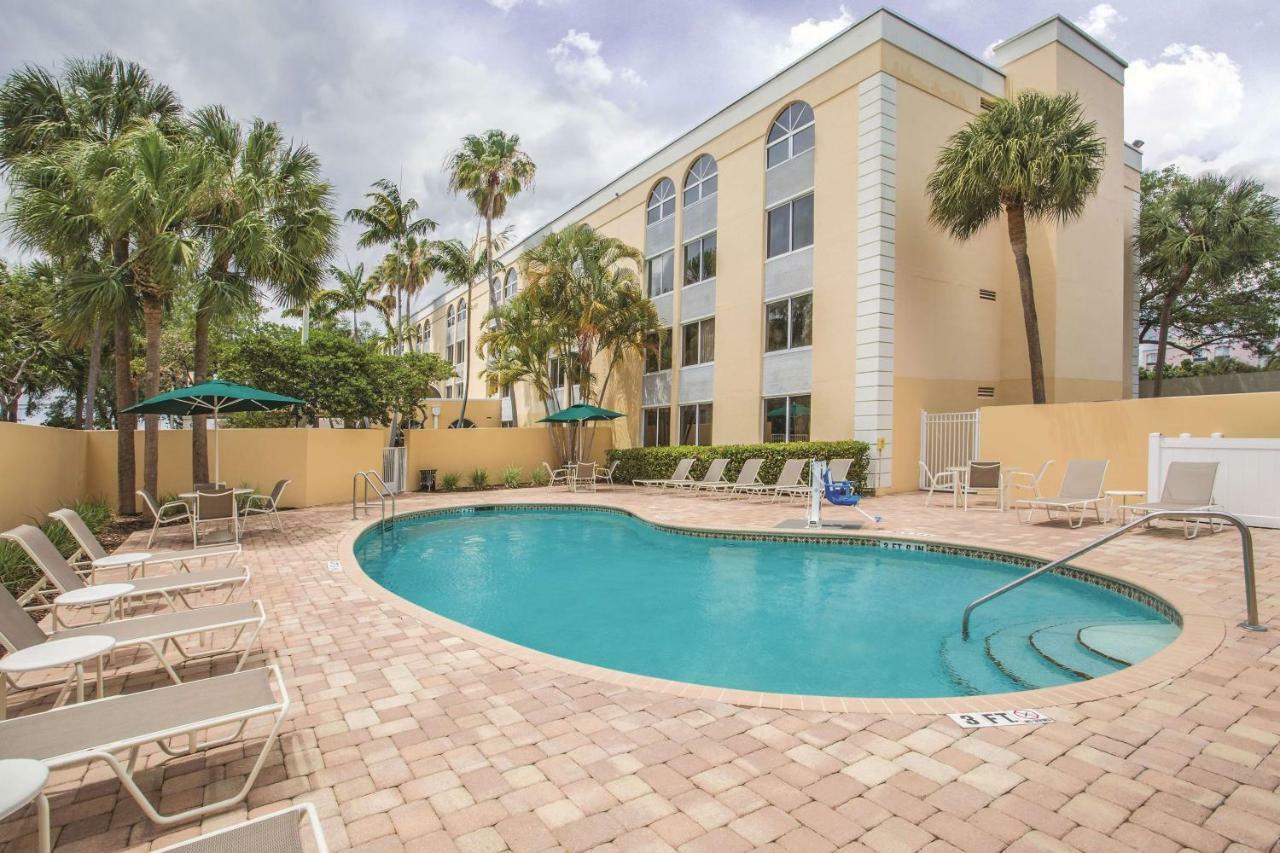 La Quinta By Wyndham Fort Lauderdale Tamarac Exterior foto